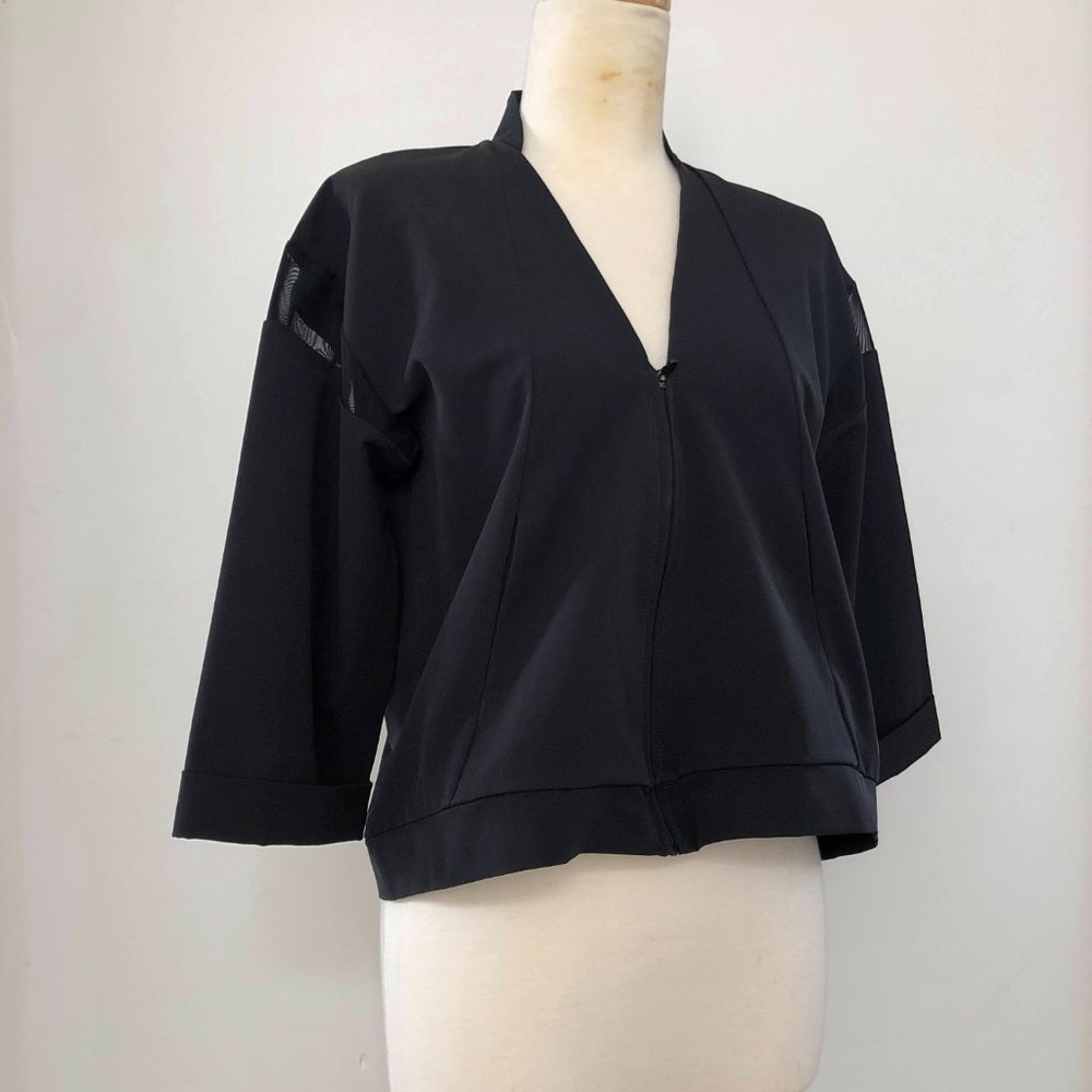 ASICS Athleisure Cropped Jacket Womens - Medium / Black
